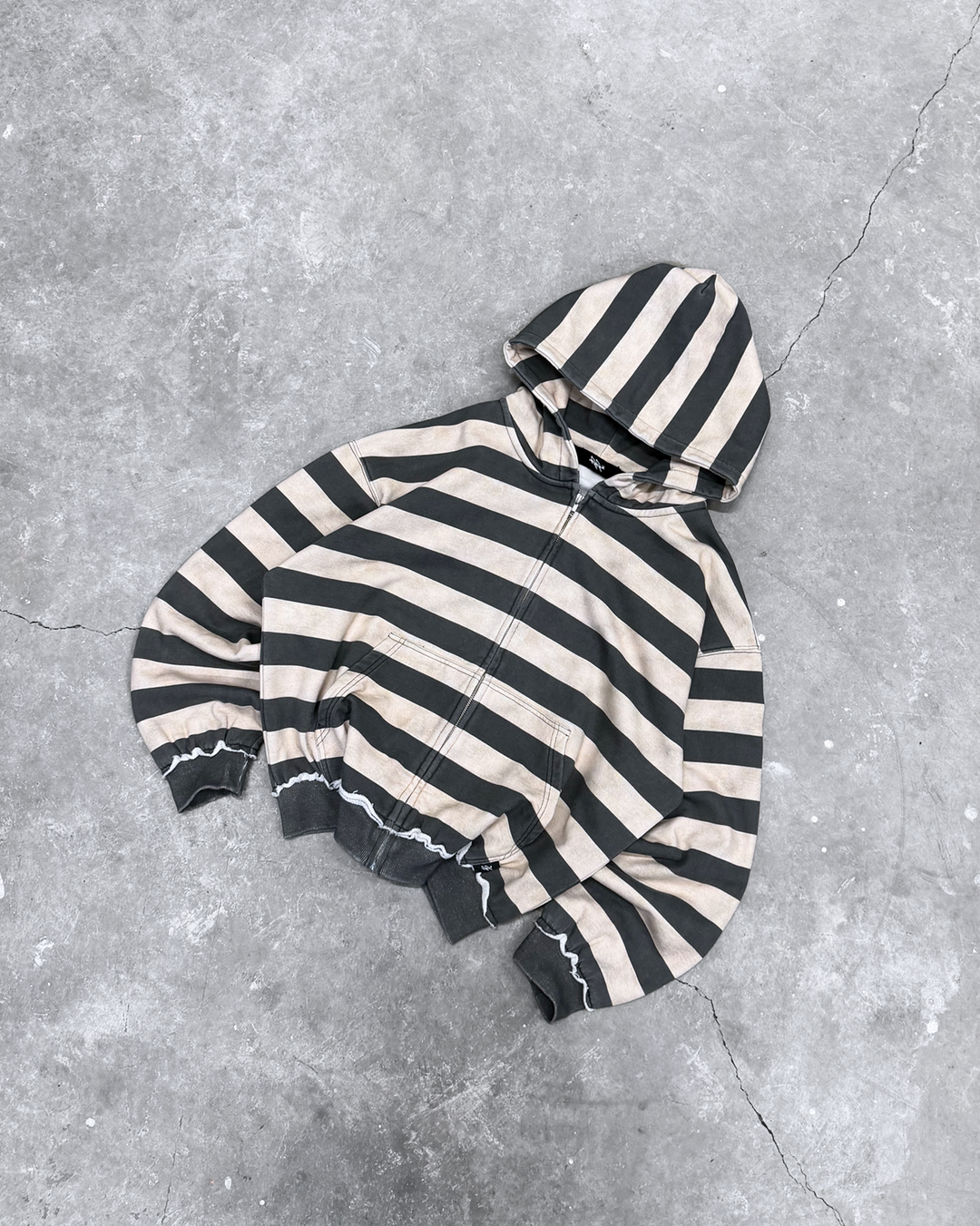 STRIPED ZIP UP