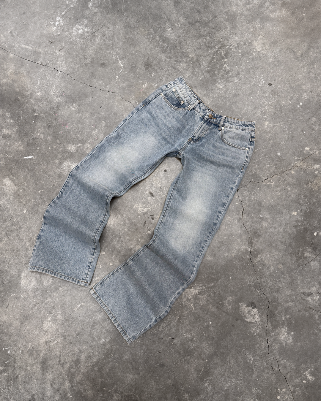 LOW RISE DENIM PANTS