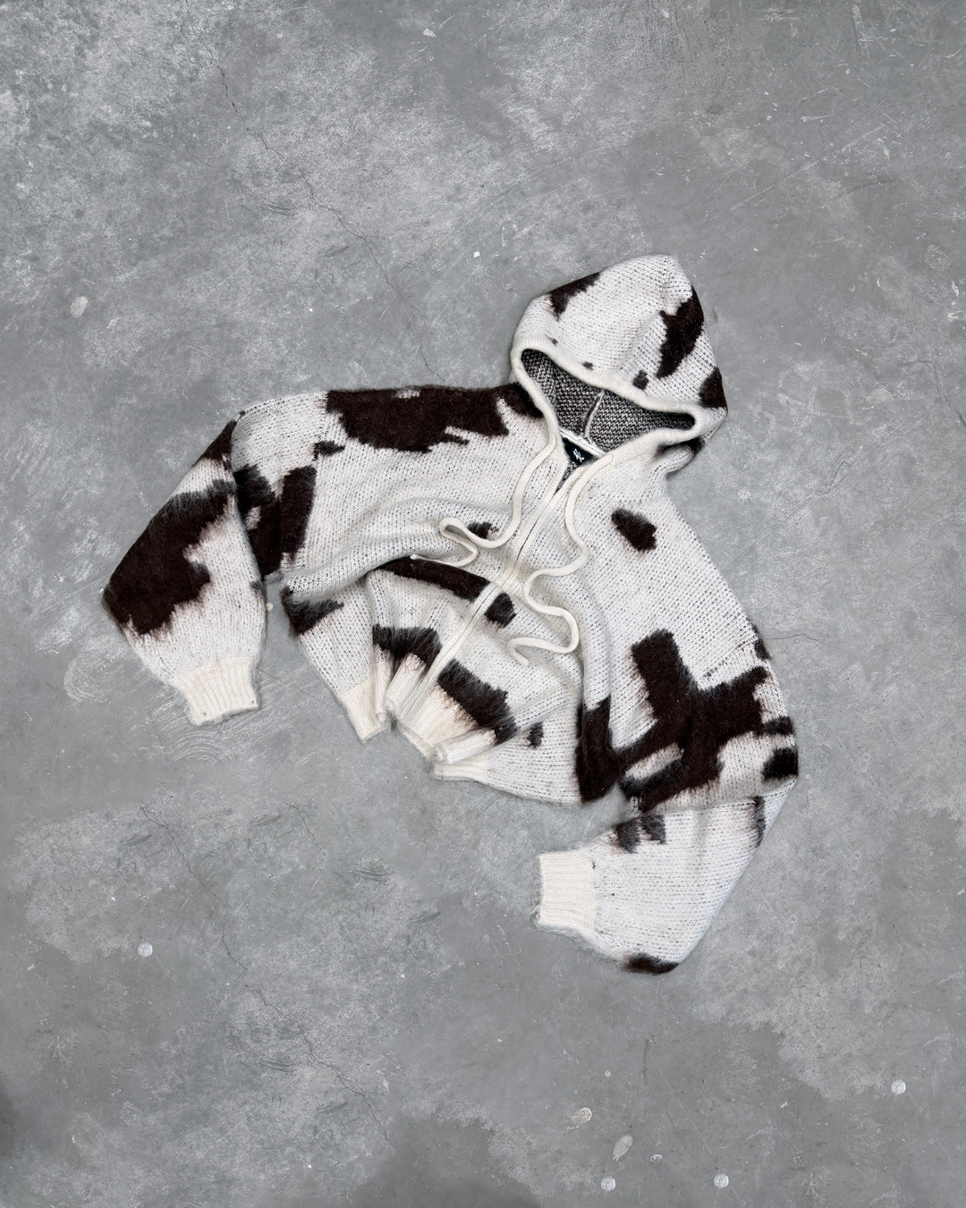 COWHIDE MOHAIR