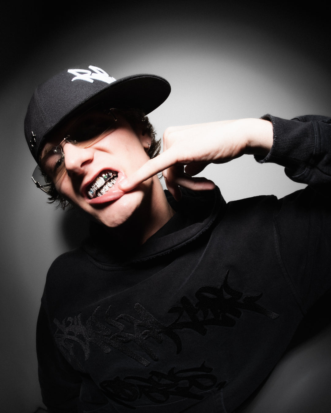 RR FITTED CAP