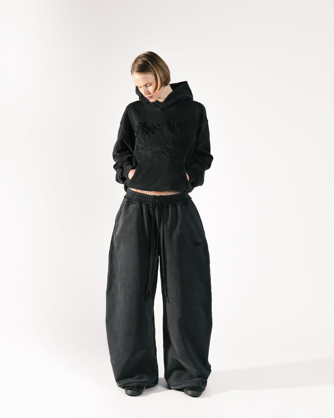 2 STRIPE JOGGERS