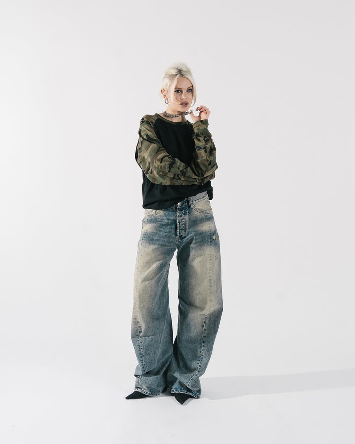 CONSTRUCTION DENIM